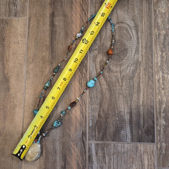 Vintage Handcrafted Southwestern Wire Wrapped Stone Pendant Beaded Necklace - Picture 13 of 14